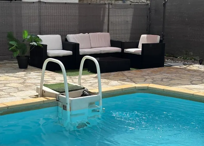 Unique Appartement Zen Et Detente Dans Villa Avec Piscine Tres Bien Place
